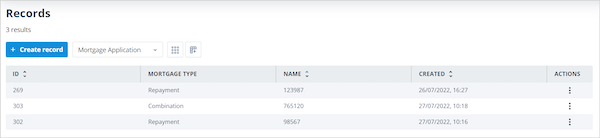Records list showing additional configured columns and horizontal scrolling